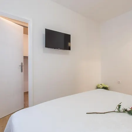 Appartement Sylvia Center *