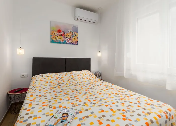 Sylvia Center * 풀라